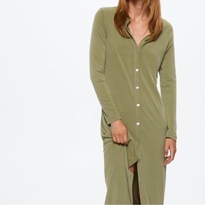 MANGO Buttoned midi dress (olive)
